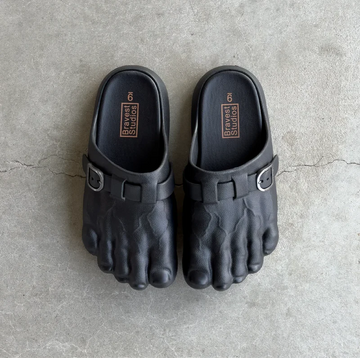 Bravest Foot Clog Black