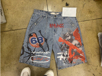 ARMOR GRAPHIC SHORTS (RM221S)