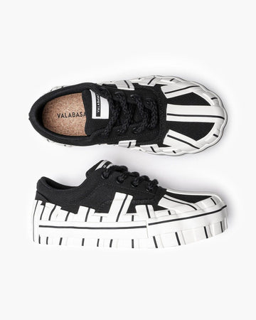 Valabasas Yuratsu 100 Black White (Yuratsu-100-Black-White)